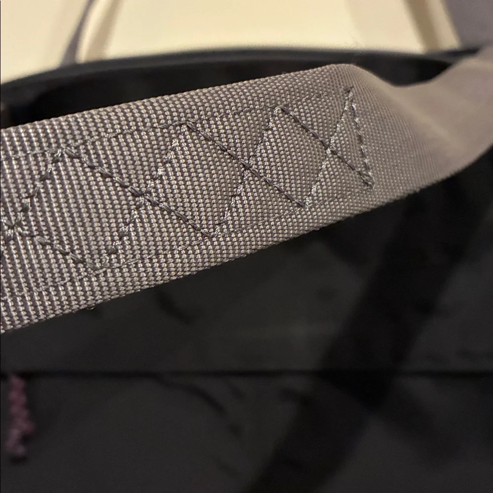 Patagonia Headway Tote Bag/ laptop work Travel Nylon black gray model #48775 - Picture 10 of 14